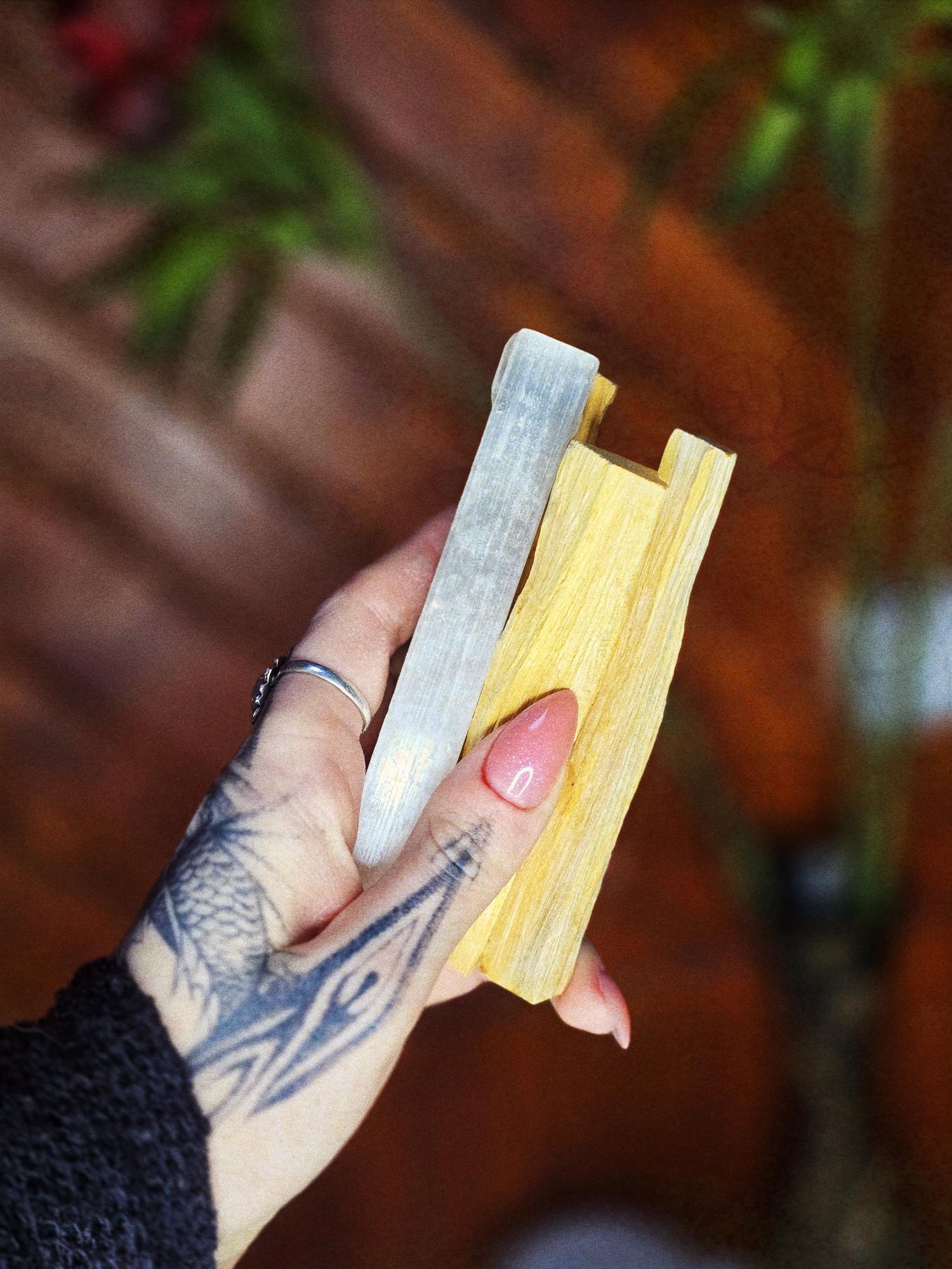 Palo Santo lazdelės su Selenito lazdele