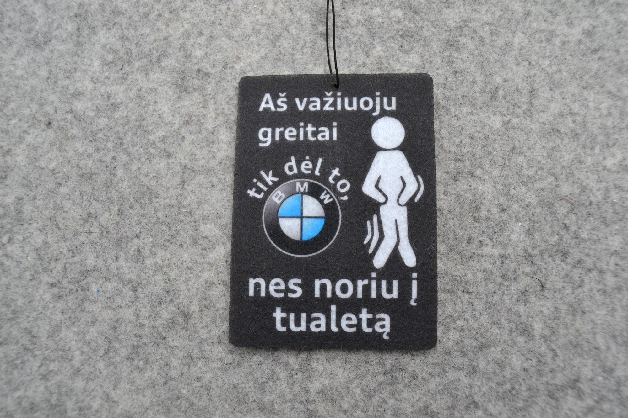 Automobilio kvapukas „Važiuoju greitai…”