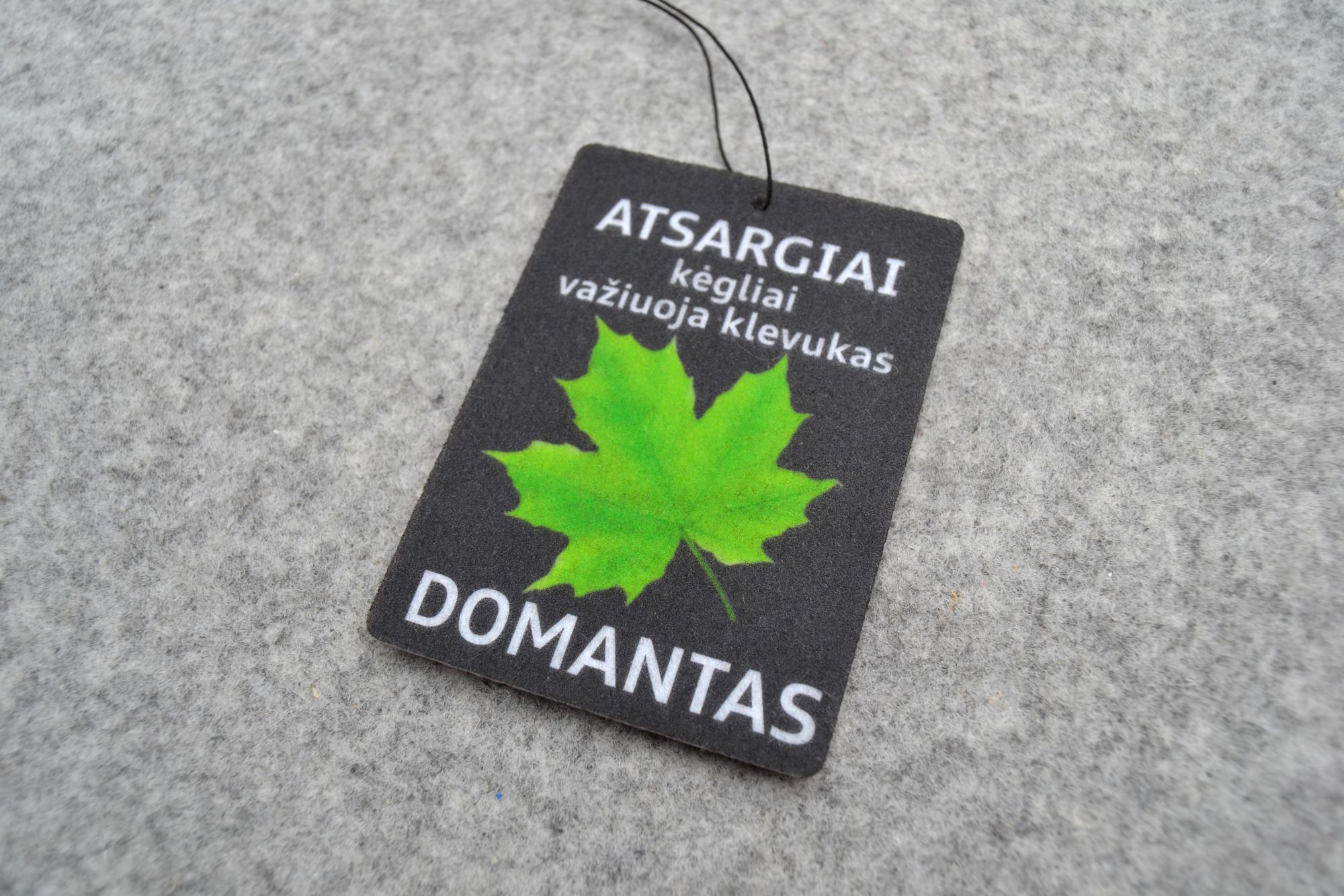 Automobilio kvapukas „Važiuoja klevukas”