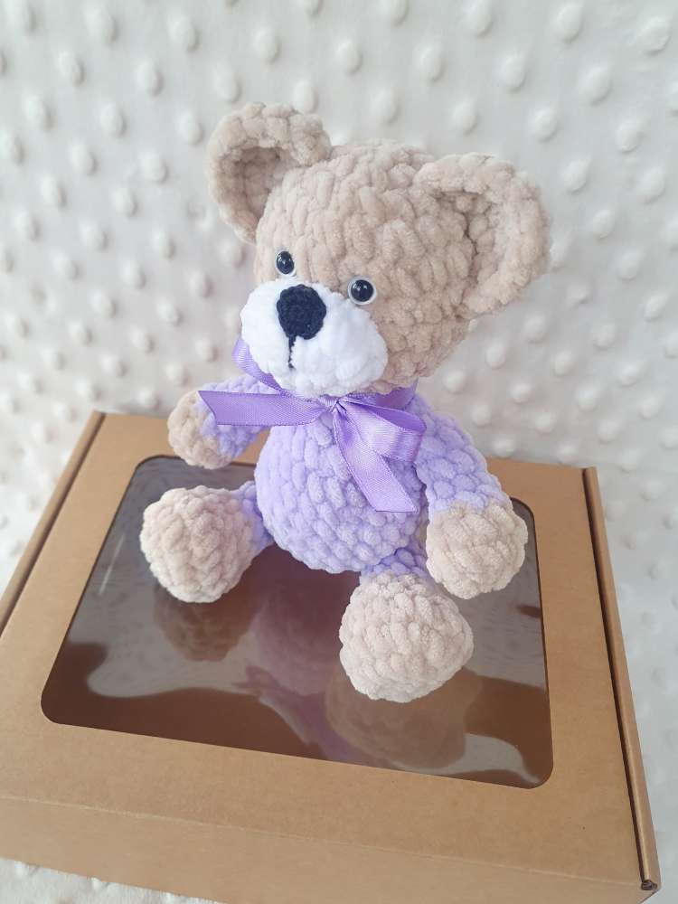Meškiukas dovanų dėžutėje, dydis 18 cm