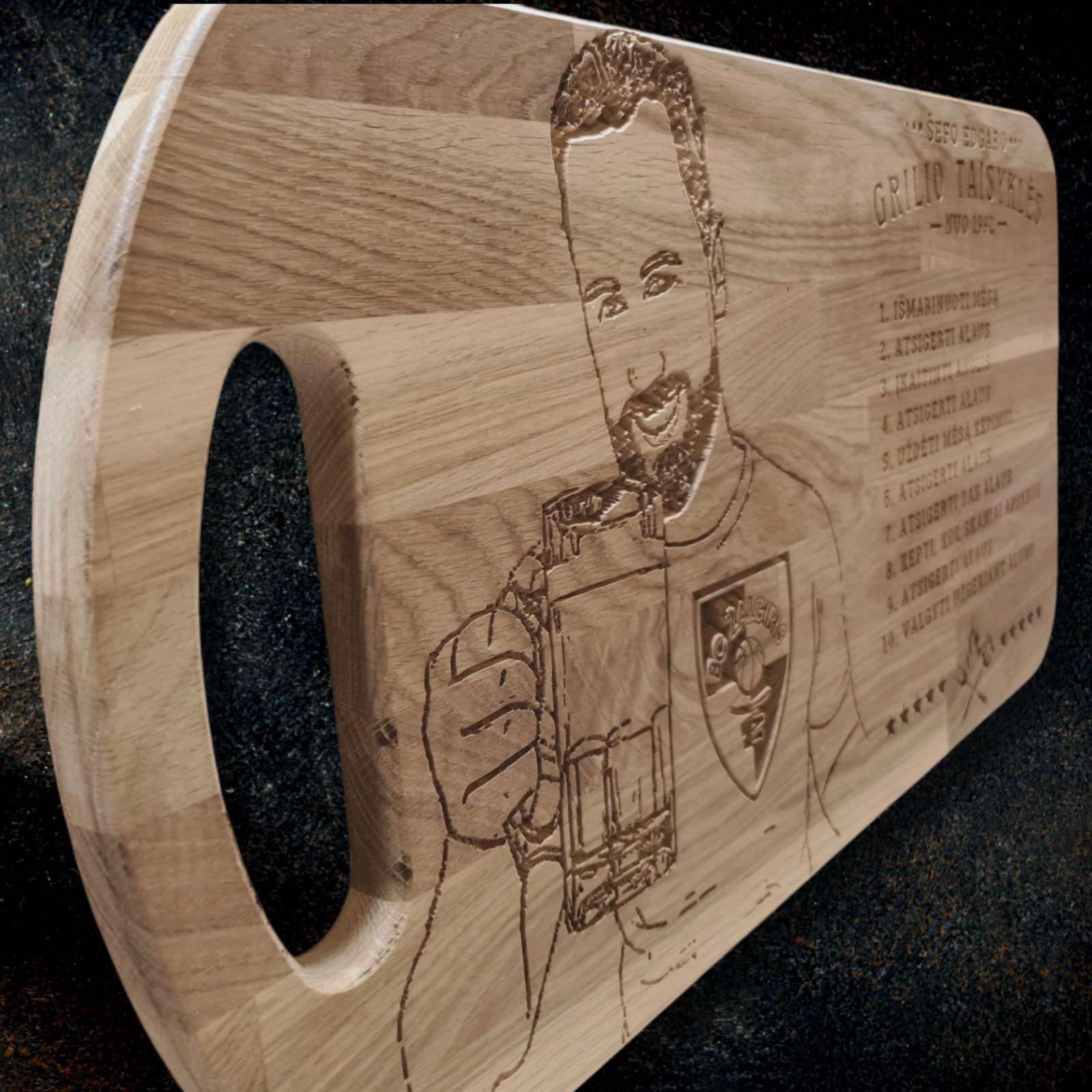 Personalizuota pjaustymo lentelė „Grilio taisyklės“
