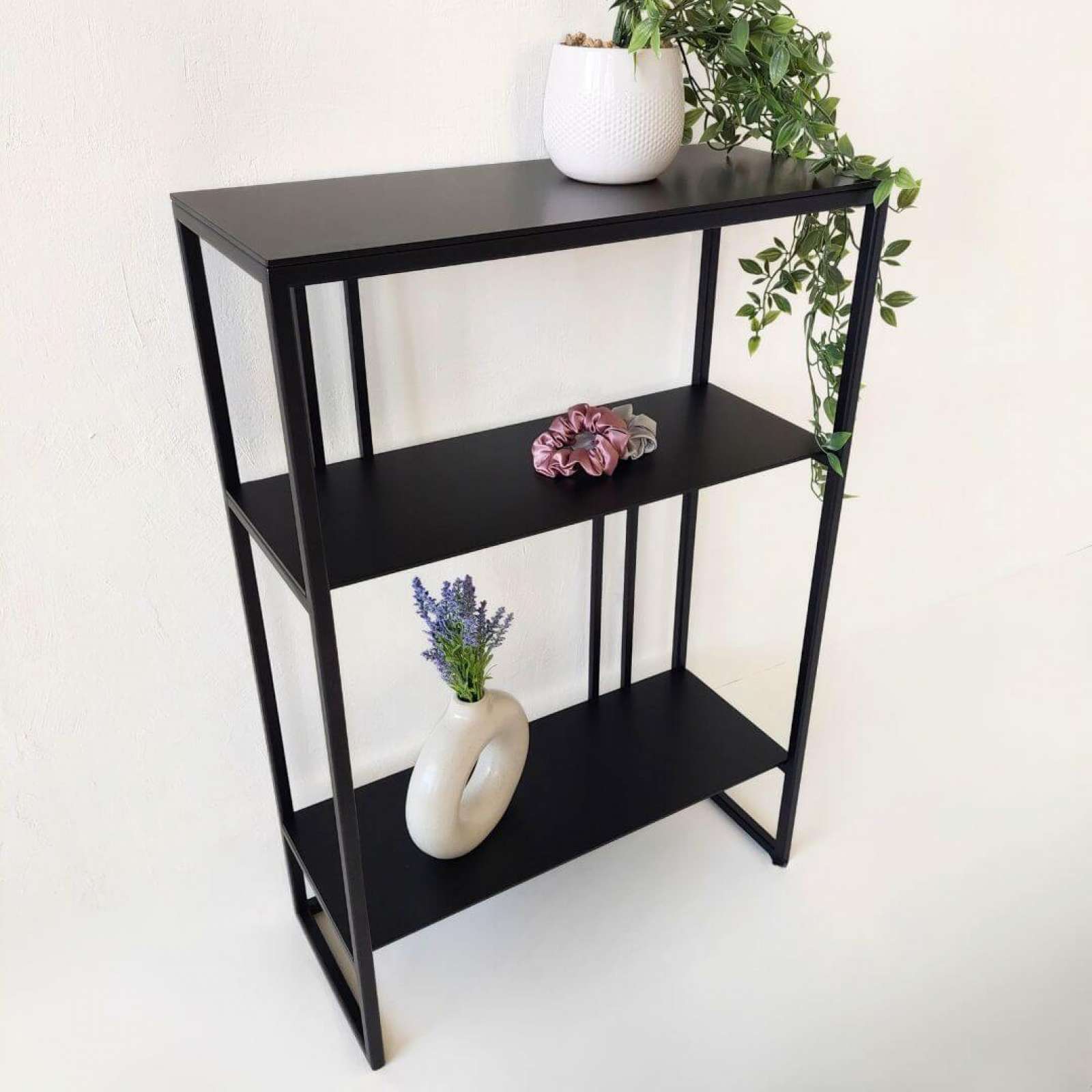 Minimalistinė konsolinė lentyna MODERNA-1