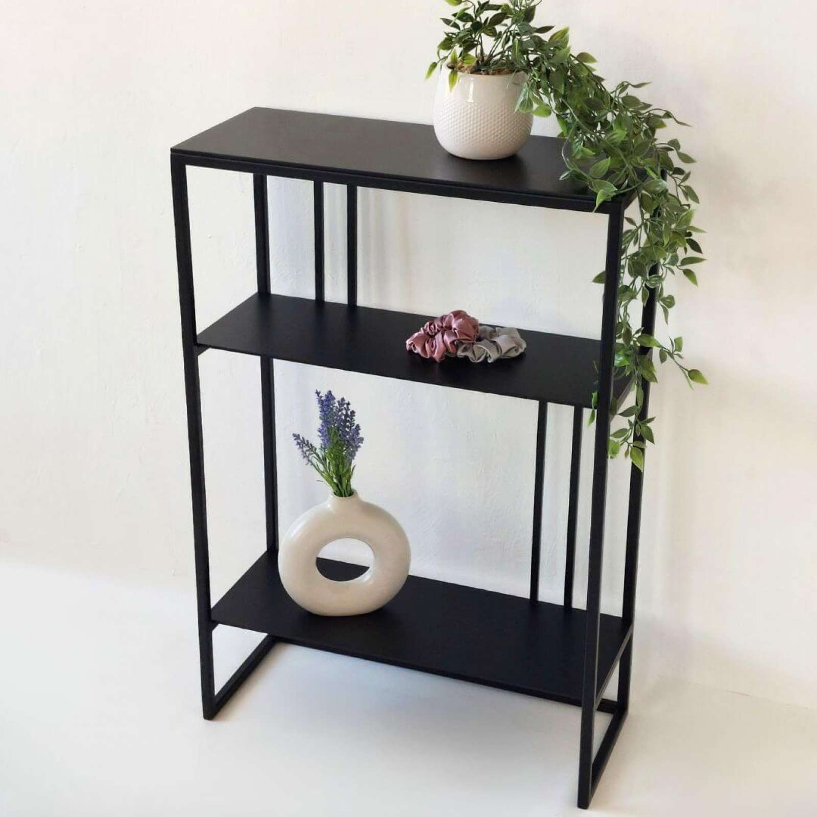 Minimalistinė konsolinė lentyna MODERNA-1