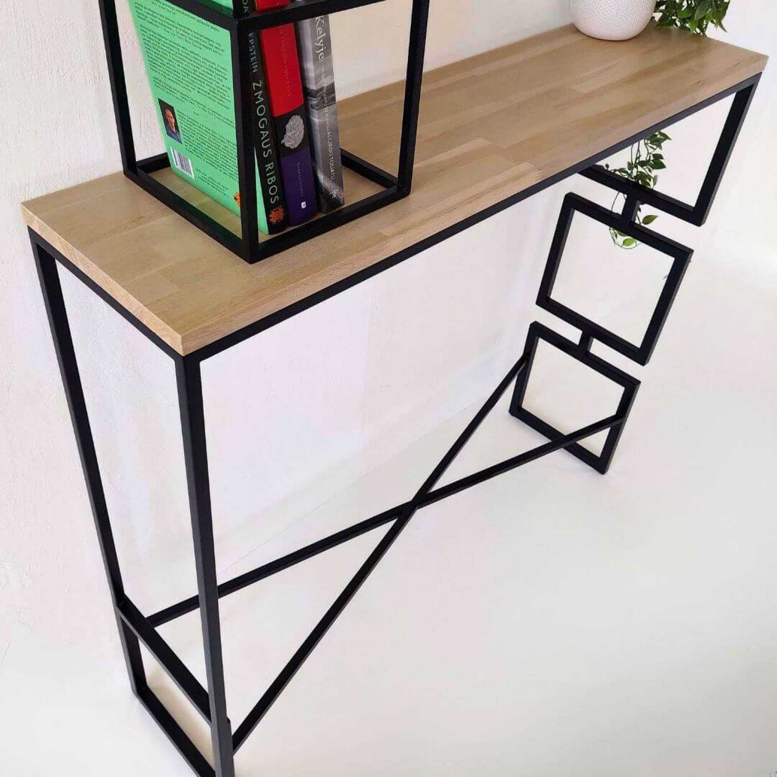 Moderni konsolė BOKŠTAS-1