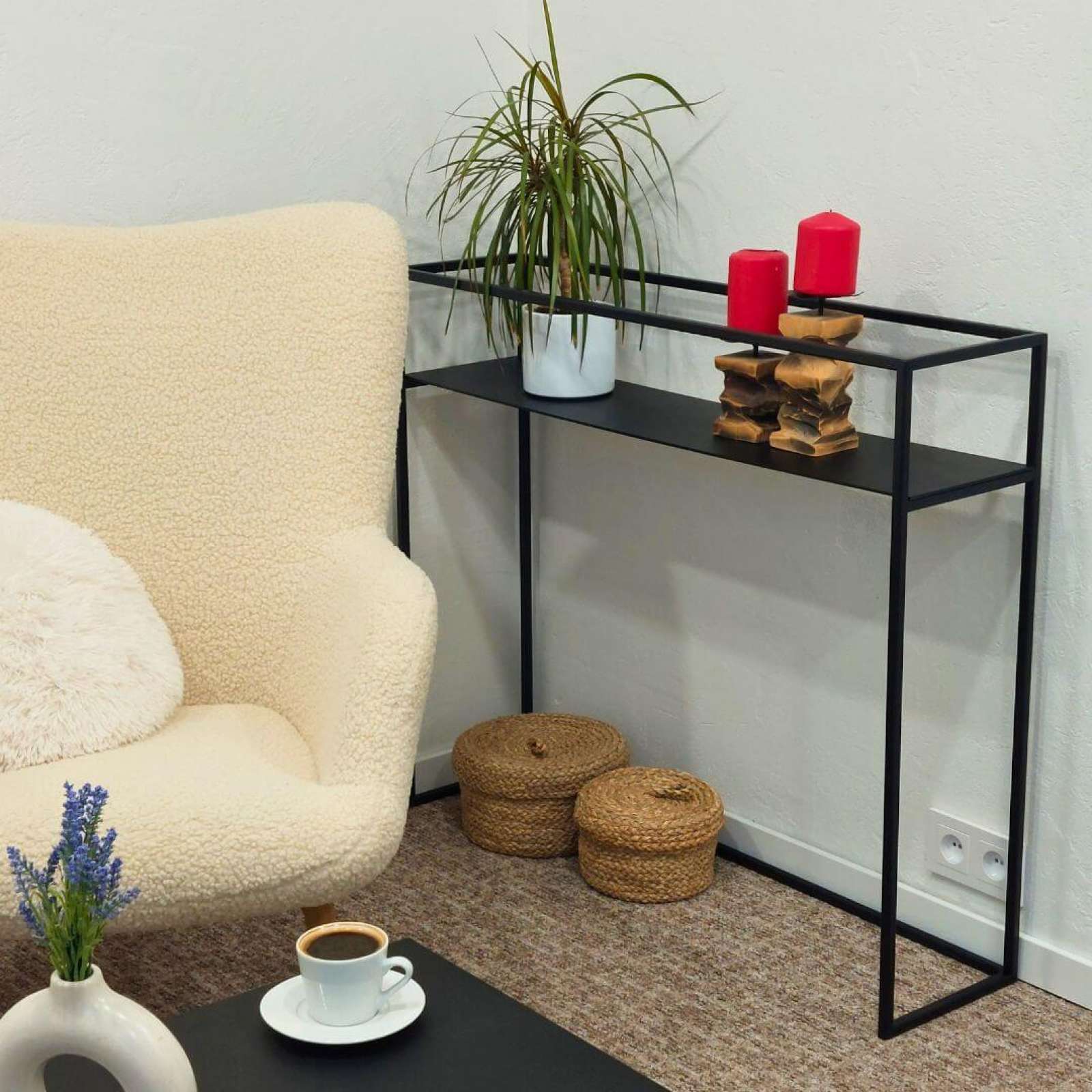 Minimalistinė konsolė GAMA-1