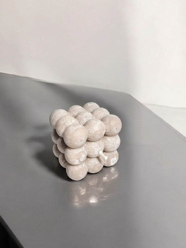 PASLAPTINGASIS BUBBLE | Palmių vaško žvakė