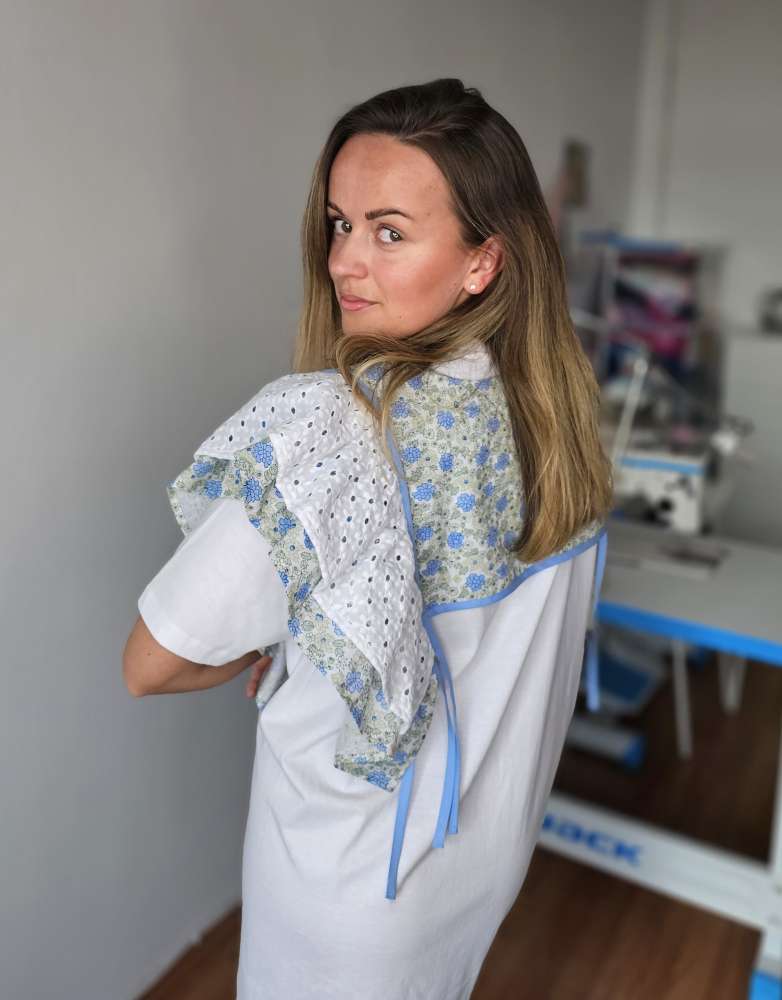 Stilinga išskirtinė ir vienetinė apykaklė