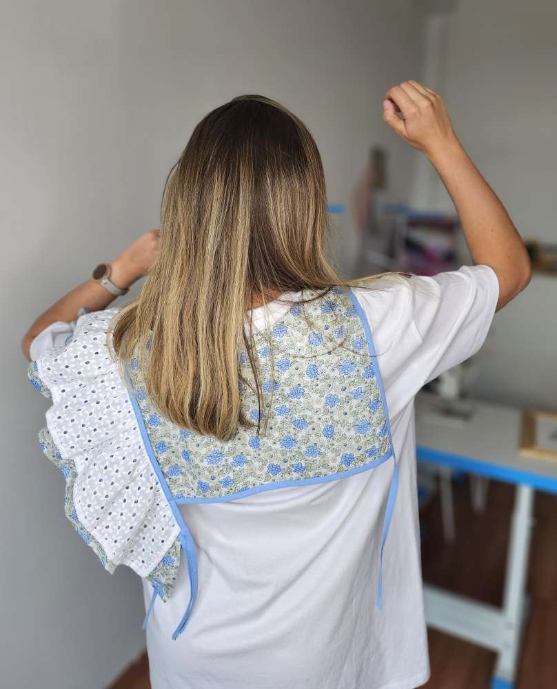 Stilinga išskirtinė ir vienetinė apykaklė
