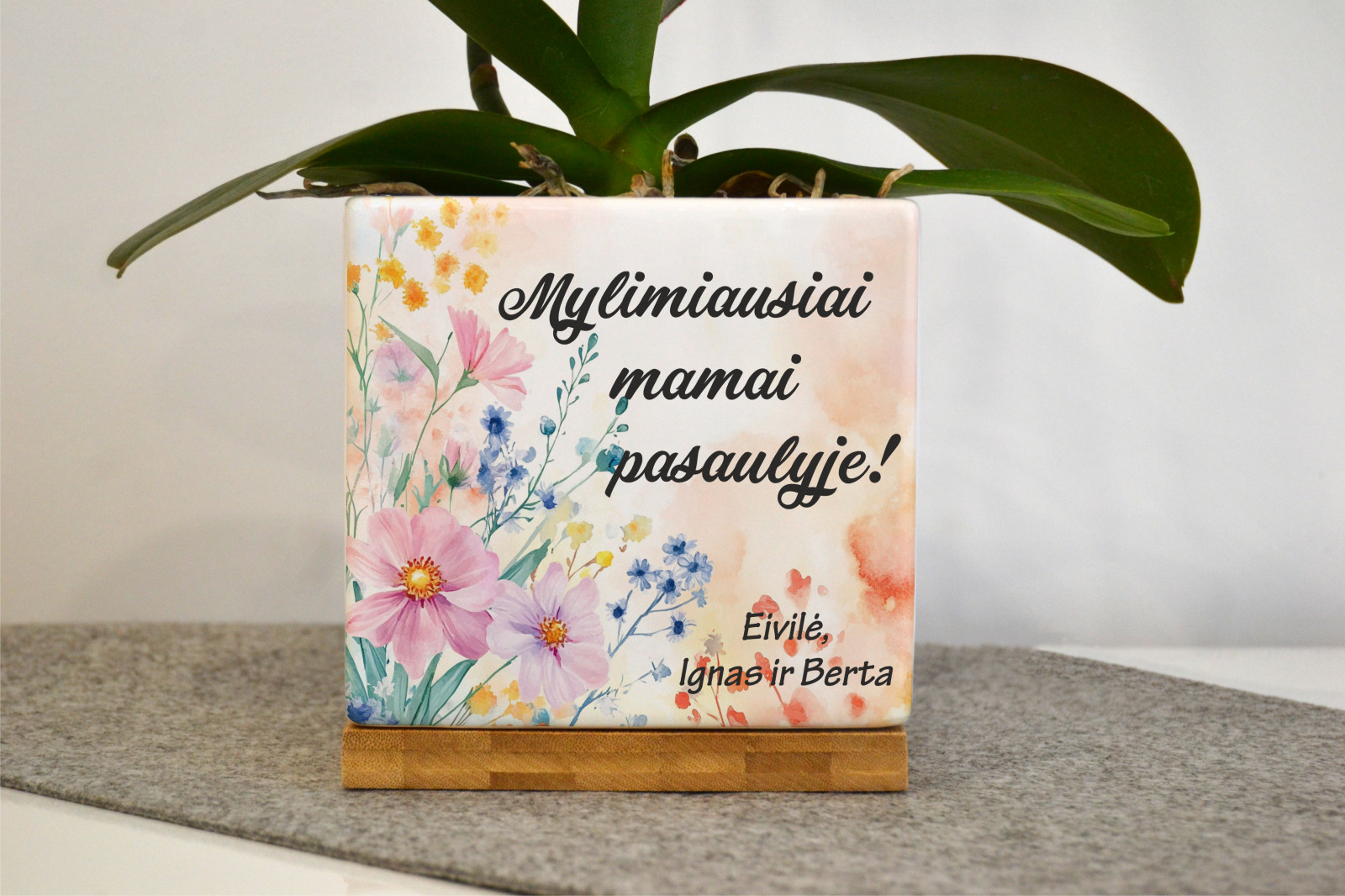 Spalvotas vazonėlis mamai „Tapytos gėlės”