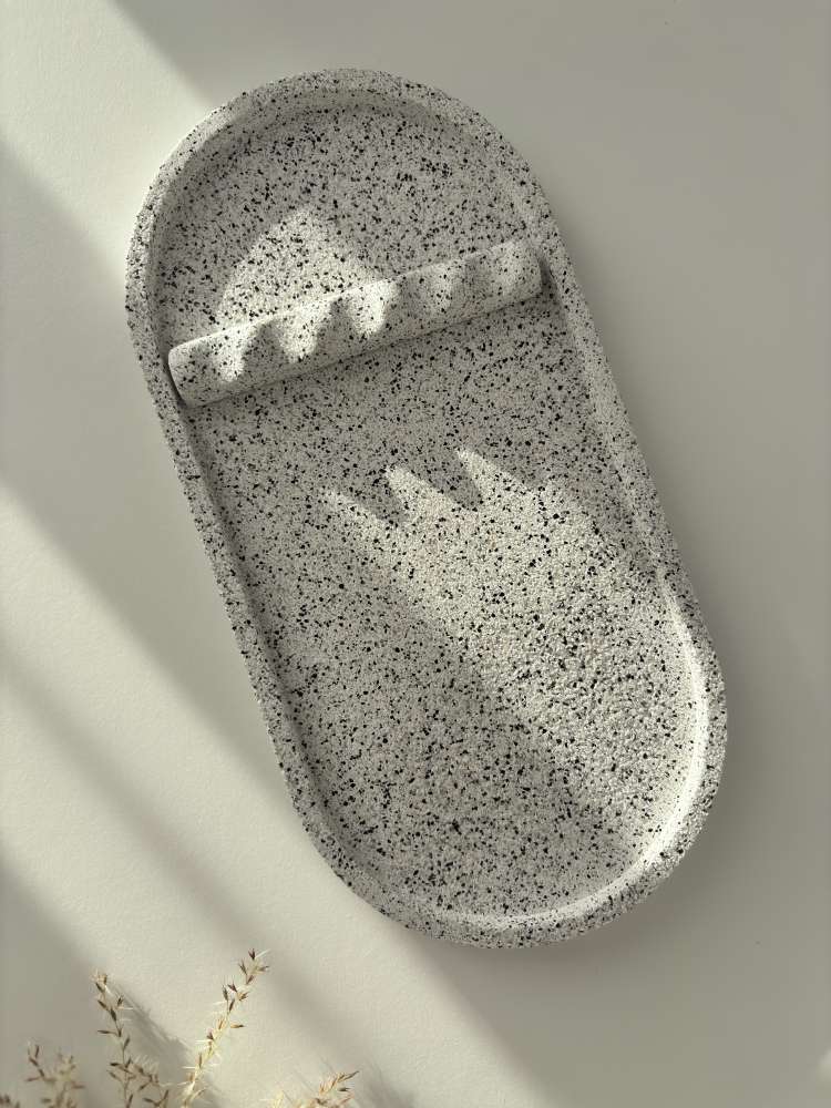 Mikrocemento įrankių padėklas