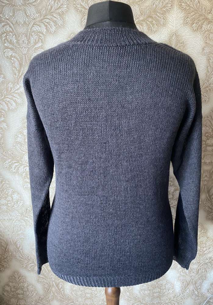 Megztas plonas moheros megztinis grafito spalvos S/M arba L/XL dydis GP-1643