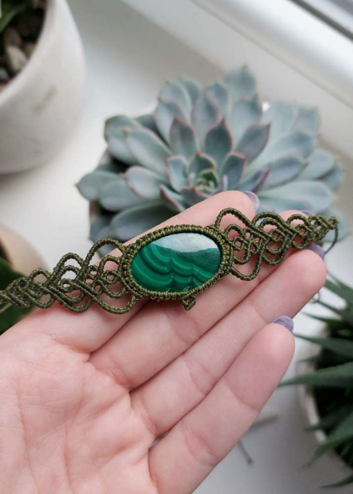 Macrame čokeris su Malachitu