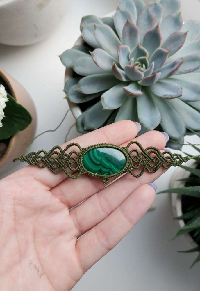 Macrame čokeris su Malachitu
