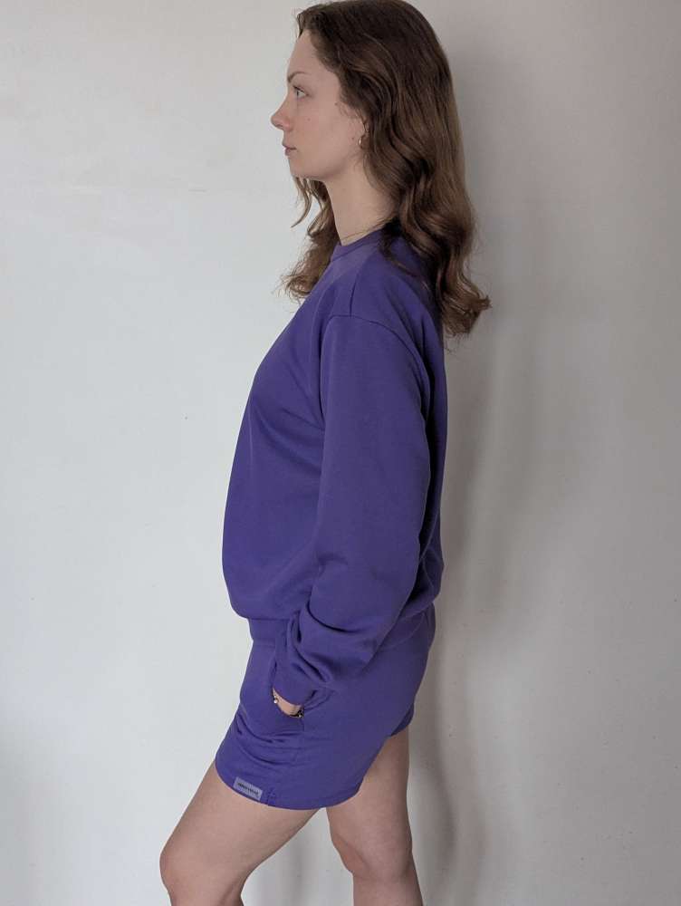 Violetinis sportinis kostiumėlis - „nuodinga miško uoga“