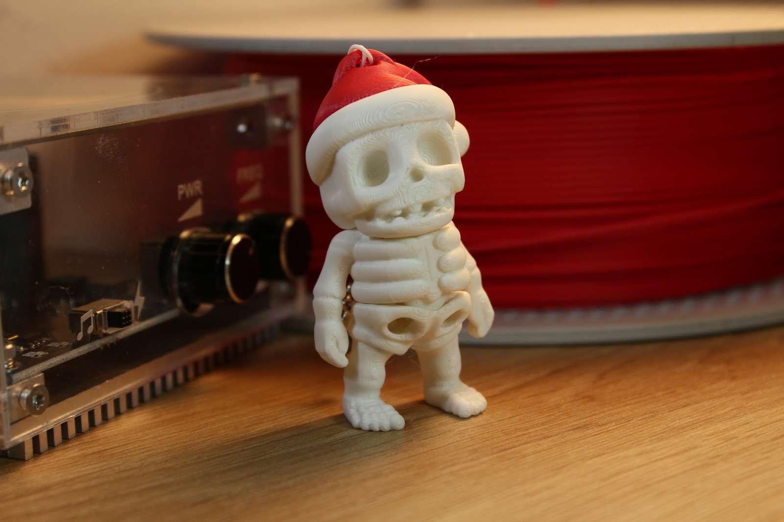 Mielas Skeletuko Pakabukas