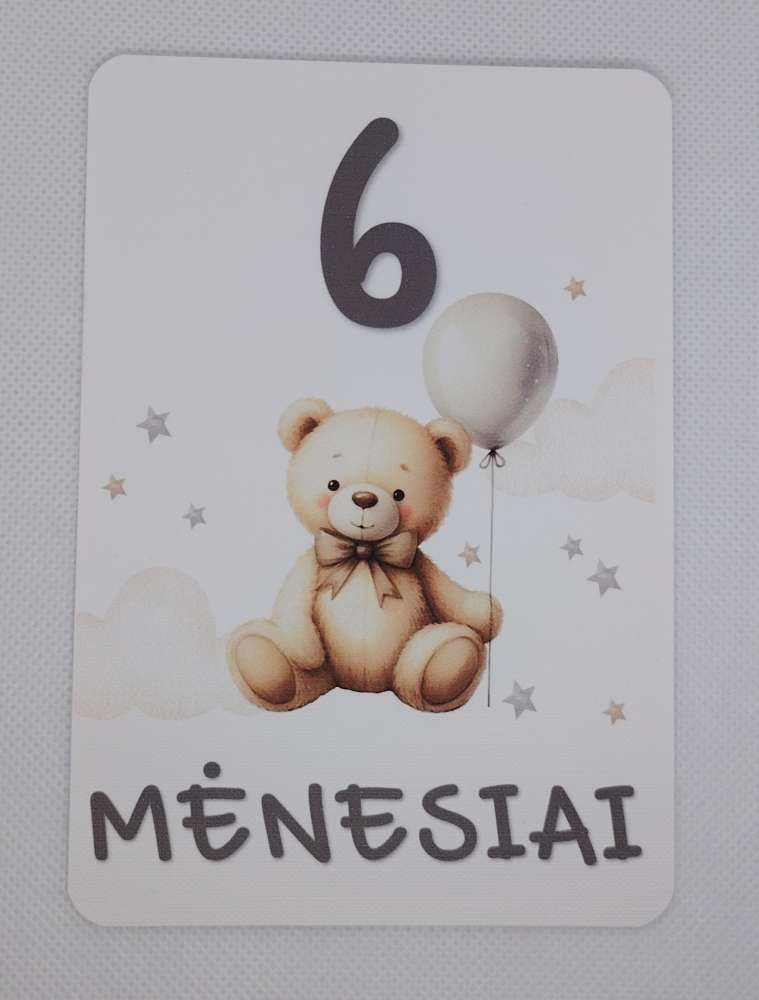 Mėnesių kortelės naujagimiui