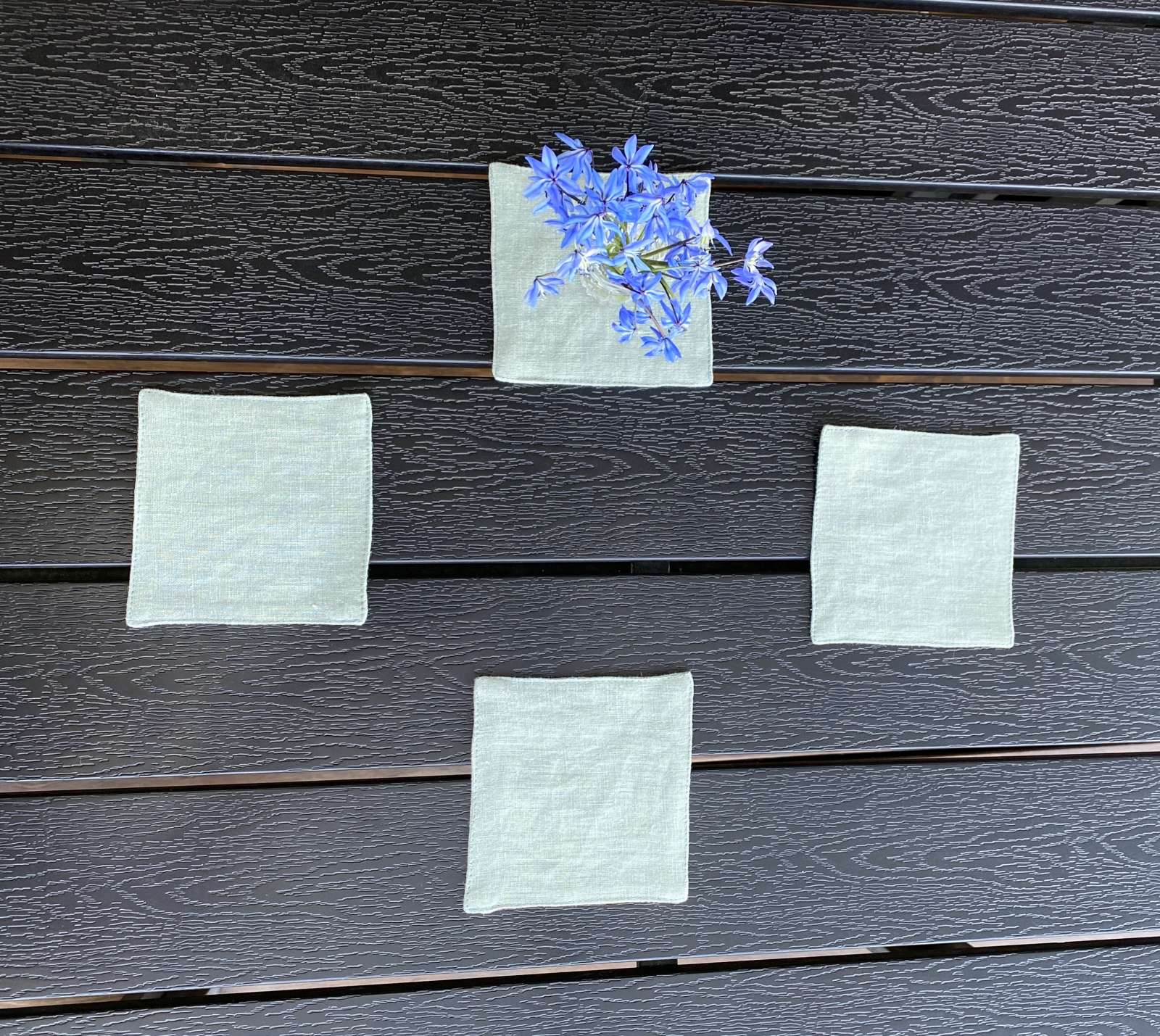 11x11 cm lininiai stalo padėkliukai