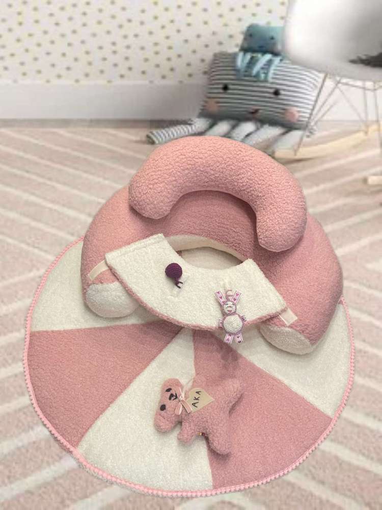 SĖDINUKAS su apvaliu kilimėliu ,,Teddy ledinukas,,
