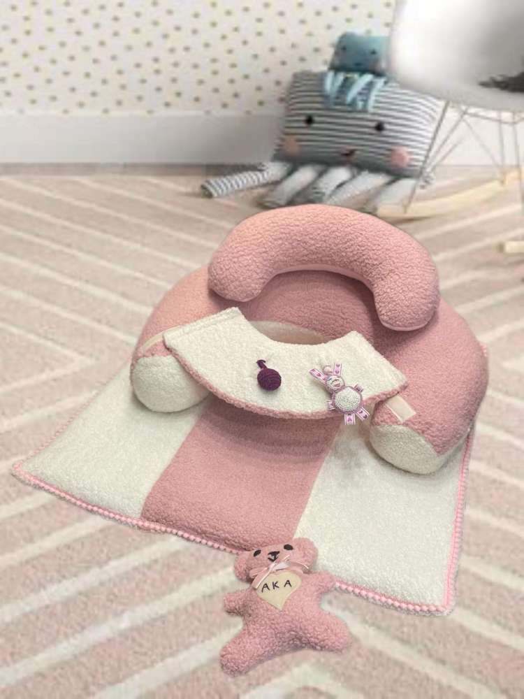 SĖDINUKAS su pailgu kilimėliu ,,Teddy ledinukas,,