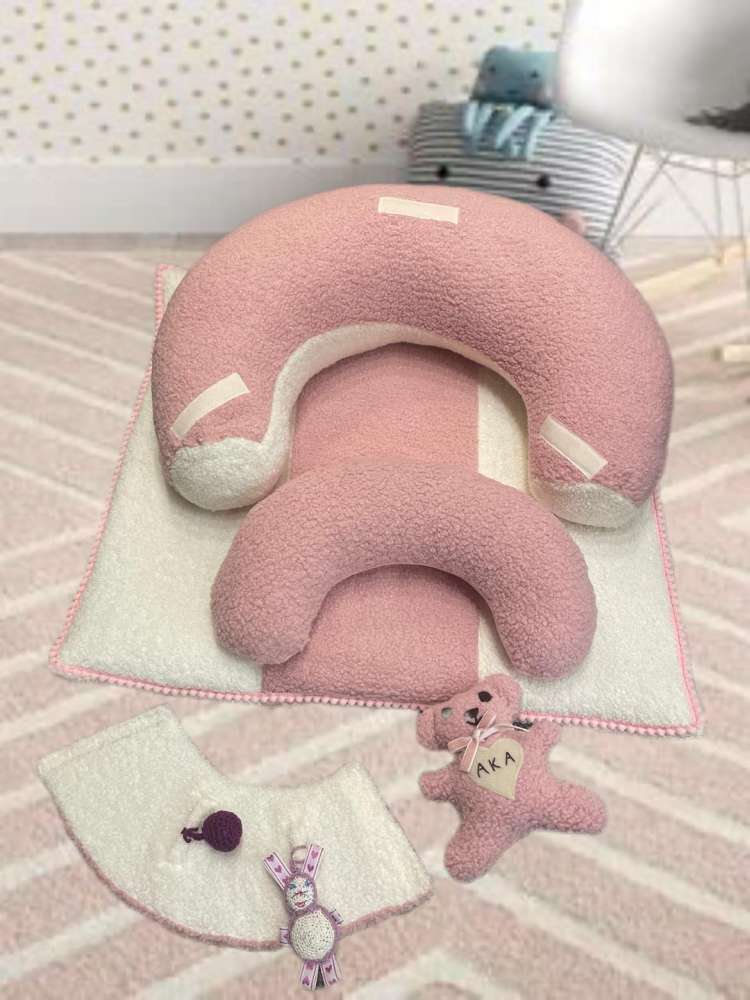 SĖDINUKAS su pailgu kilimėliu ,,Teddy ledinukas,,