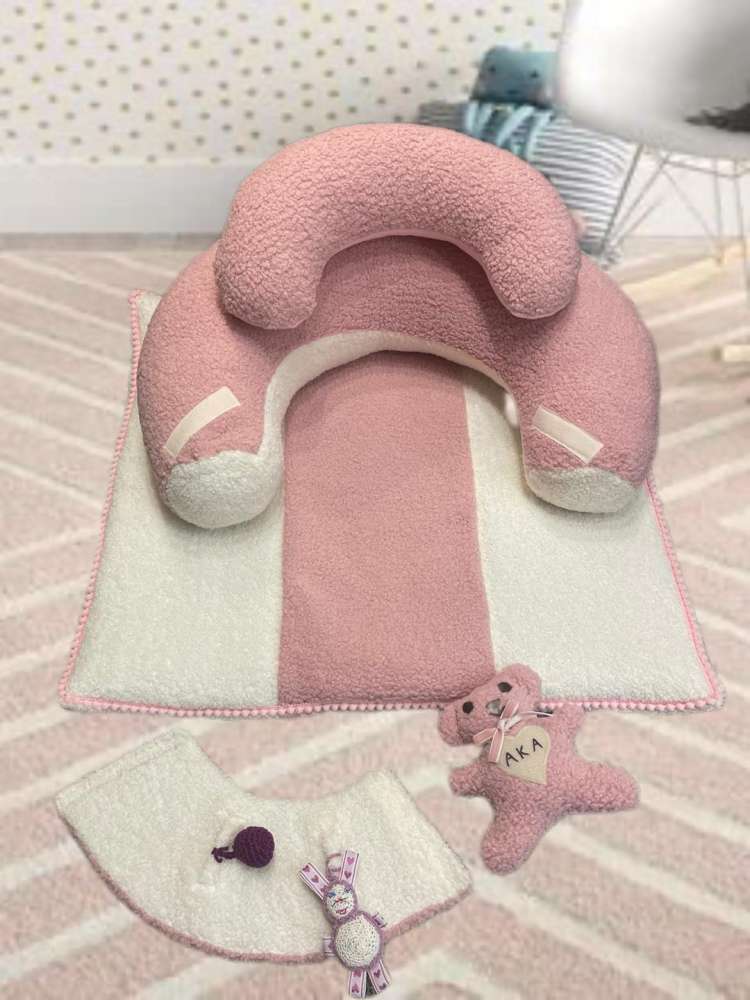 SĖDINUKAS su pailgu kilimėliu ,,Teddy ledinukas,,