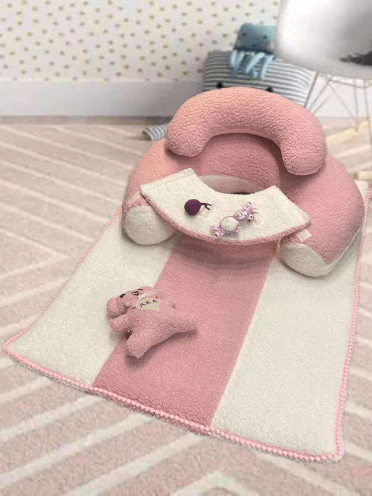 SĖDINUKAS su ilgu kilimėliu ,,Teddy ledinukas,,
