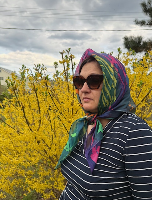 Rankų darbo šilkinė skarelė