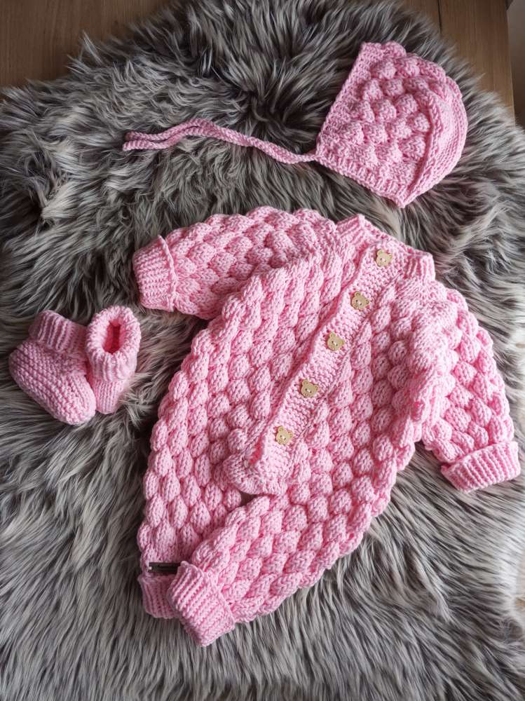 Megztas pavasario vasaros kombinezonas kūdikiui, įvairių spalvų. Dovana naujagimiui.