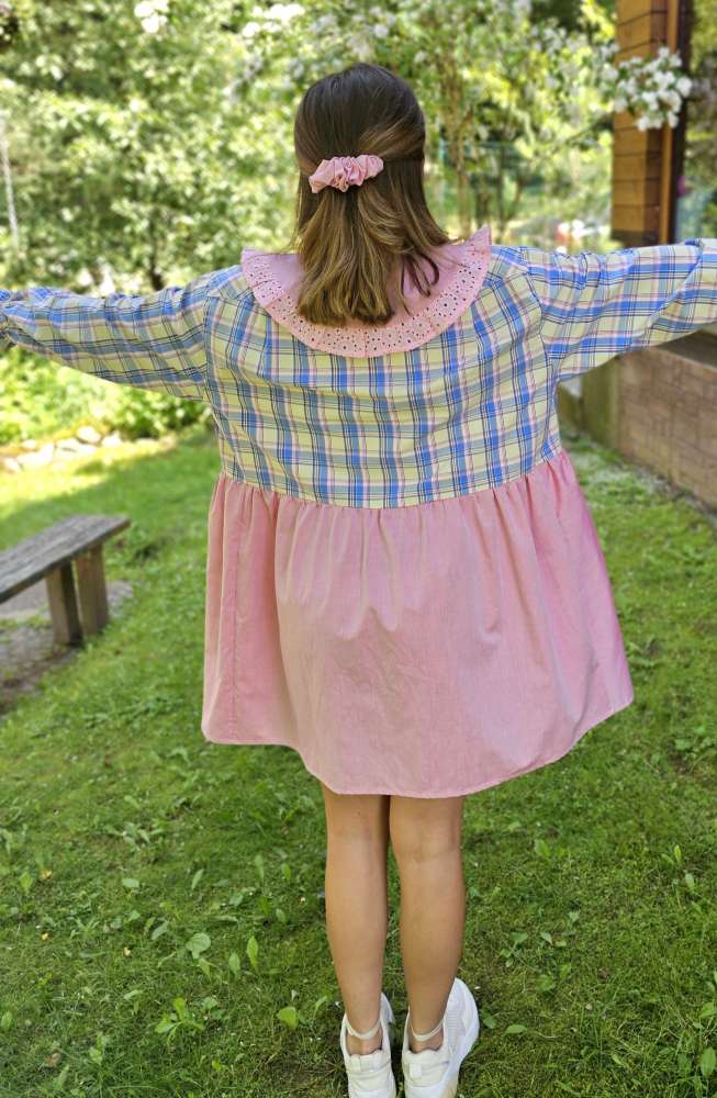 Stilinga išskirtinė ir vienetinė suknelė