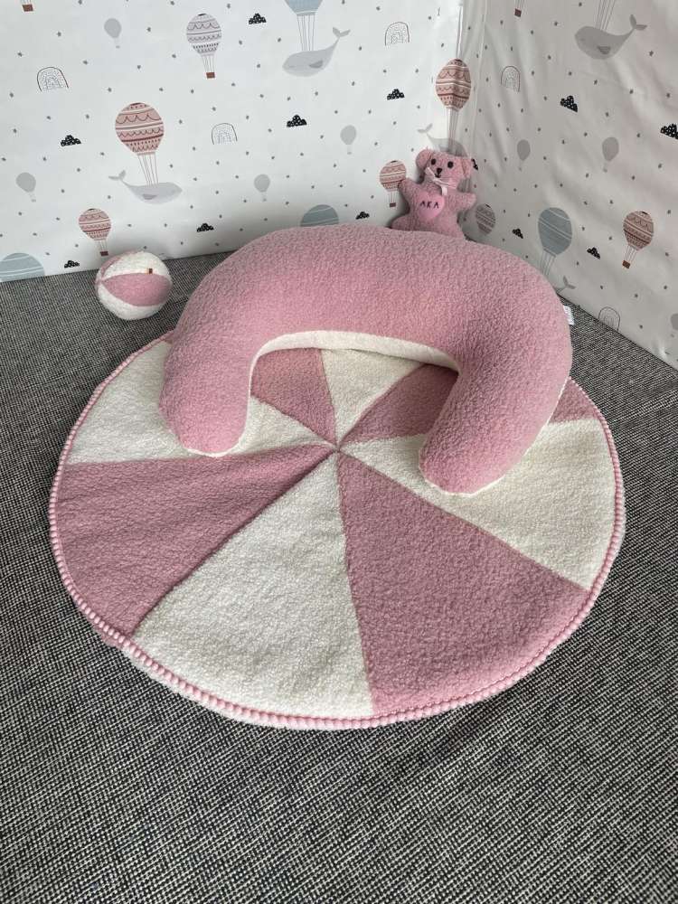 Maitinimo ir atramos pagalvė ,,TEDDY LEDINUKAS,,