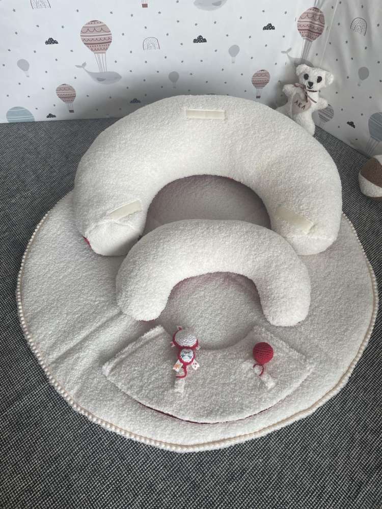 SĖDINUKAS su apvaliu kilimėliu ,,Teddy žaismingasis,,