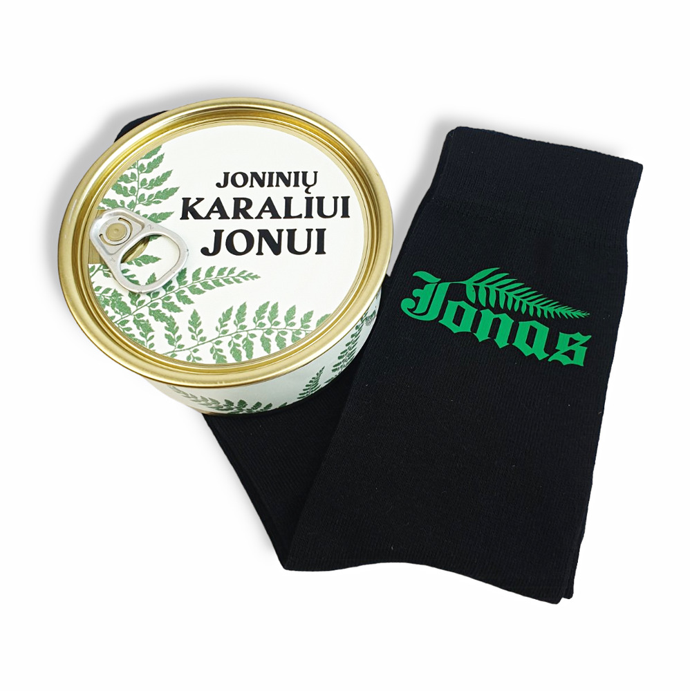 Dovana konservų skardinėje „Joninių karaliui Jonui“