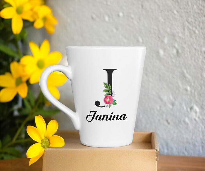 Latte puodelis su J raide „Janina“ 300ml