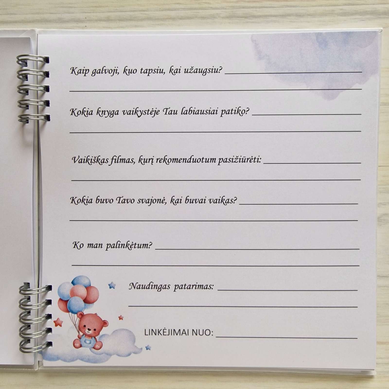 Berniuko krikštynų palinkėjimų knyga su anketomis