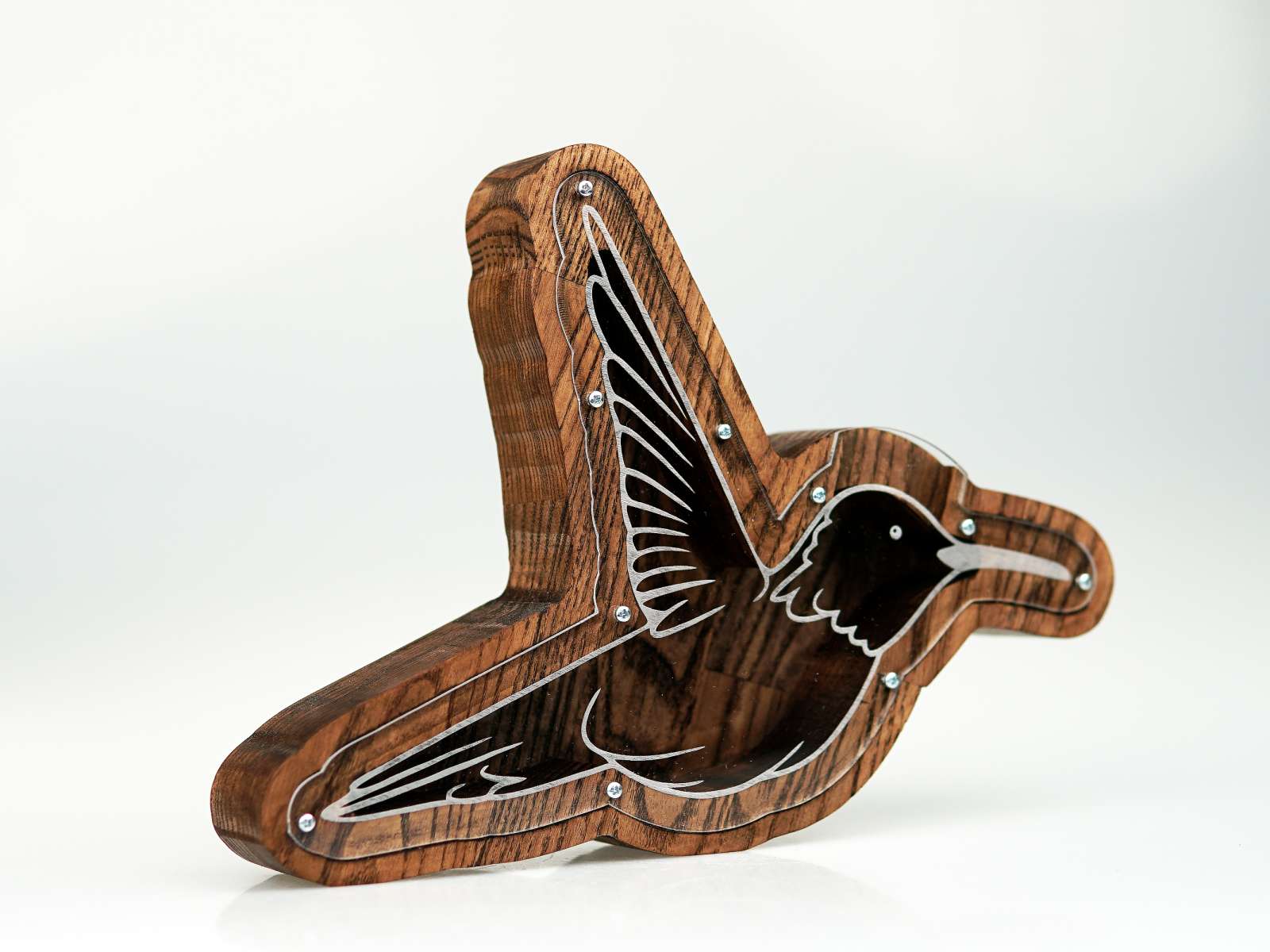 Medinė taupyklė kolibris