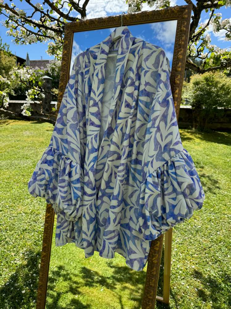 Marga suknelė/kimono su dirželiu