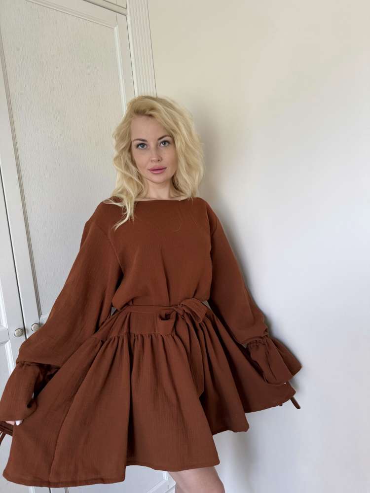 Suknelė Asel Ruda