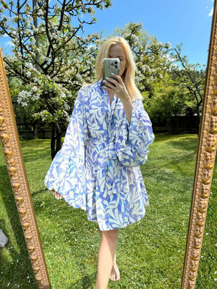 Marga suknelė/kimono su dirželiu