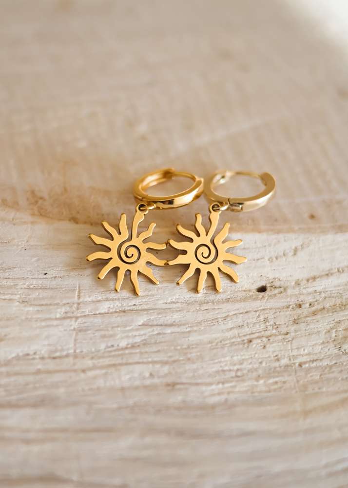 Auksiniai boho auskarai