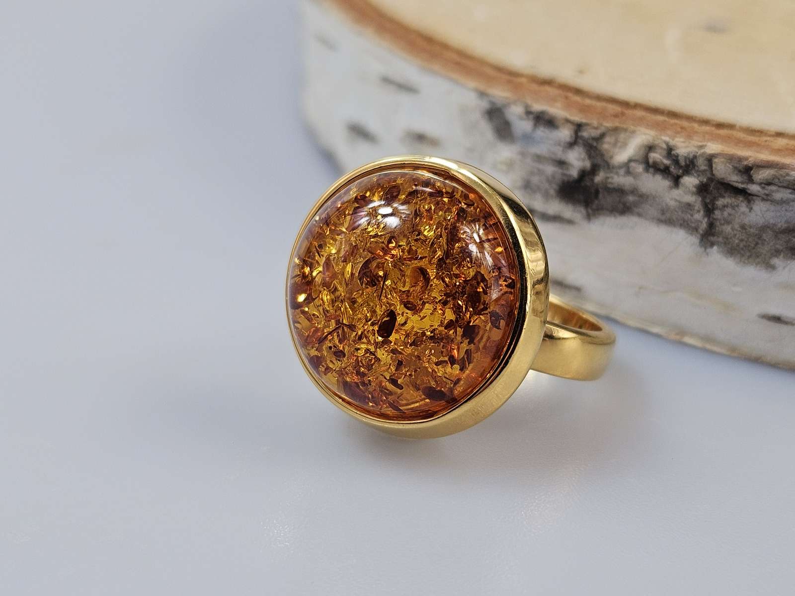Gintarinis žiedas Amber ring didelis žiedas su gintaru ir auksu