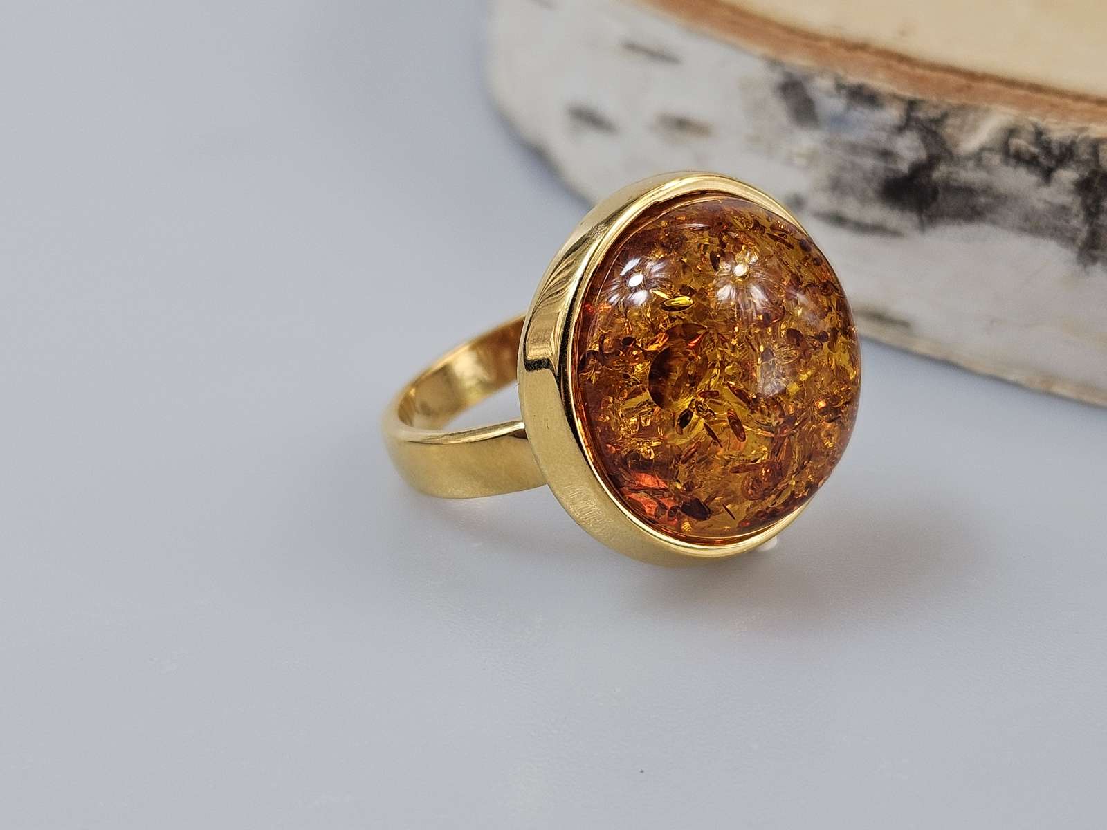 Gintarinis žiedas Amber ring didelis žiedas su gintaru ir auksu