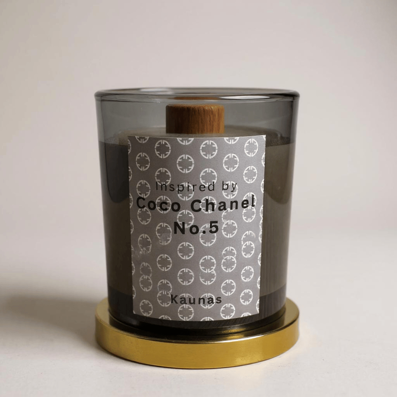 Kvepianti rankų darbo žvakė „Coco Chanel“