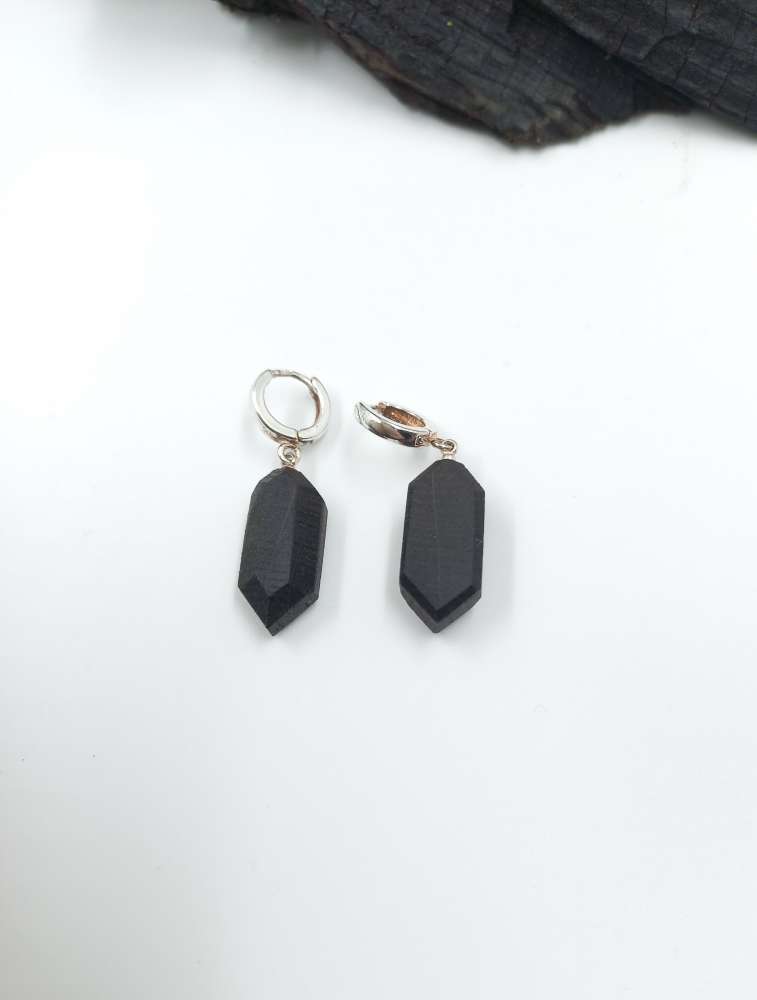 Minimalistiniai auskarai