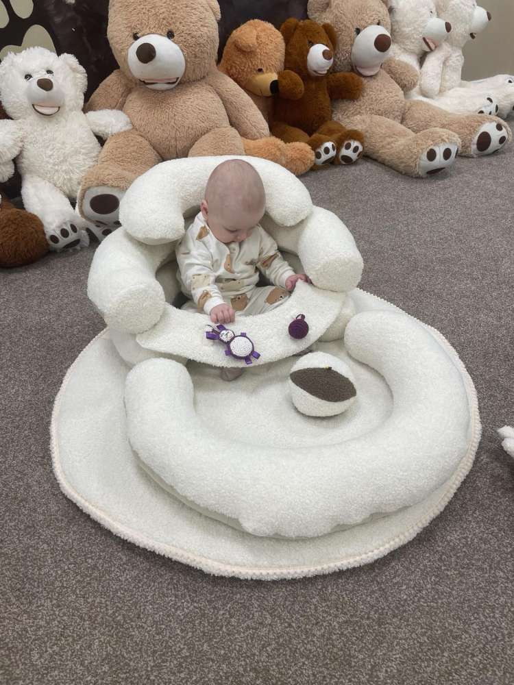 SĖDINUKAS Transformeris su apvaliu kilimėliu ,,Teddy vanilinis,,
