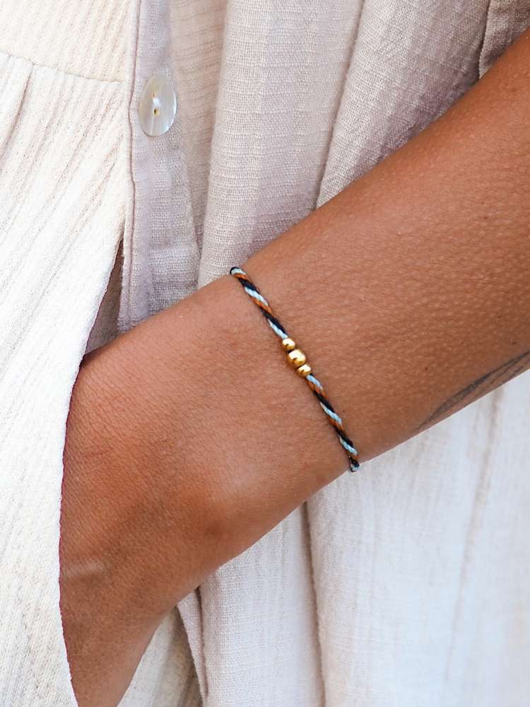 Marga minimalistinė apyrankė