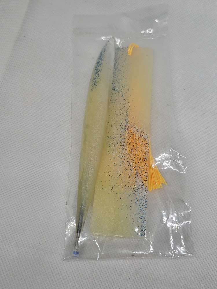 Rinkinys ,,Knygos skirtukas+ tušinukas