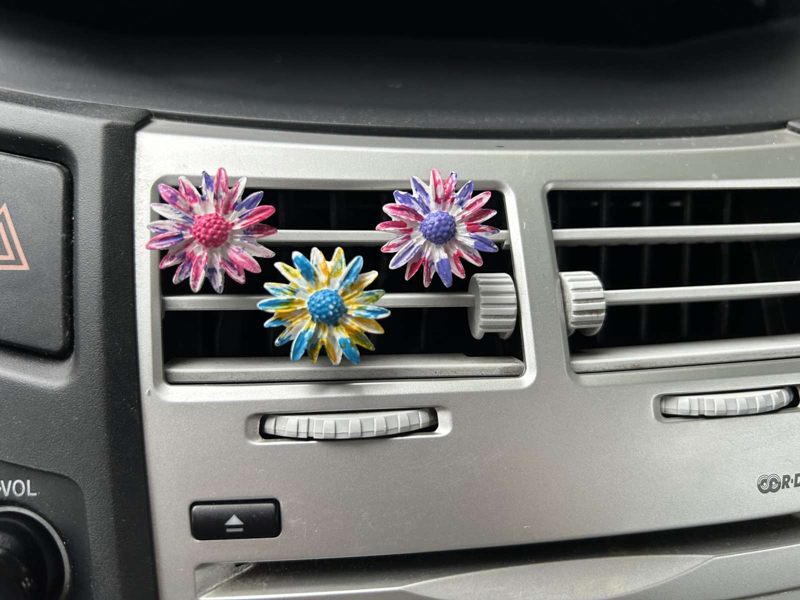 Automobilio aksesuarų rinkinys „Gėlytės“ 3 vnt.