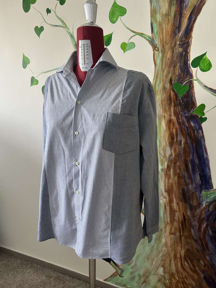 Mėlyni perkurti marškiniai Mėlyni perkurti marškiniai
