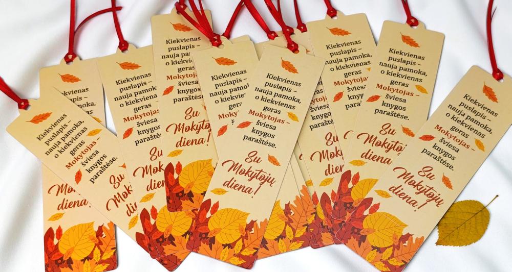 Knygų skirtukas „Su Mokytojų diena“ Knygų skirtukas „Su Mokytojų diena“