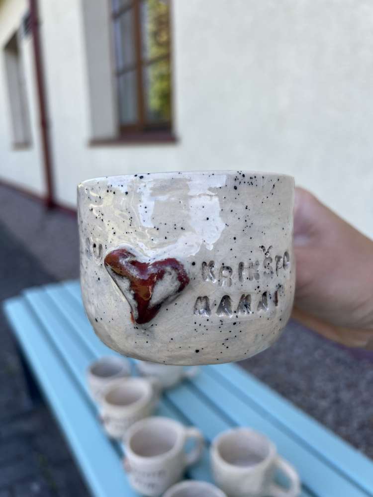 Rankų darbo keramikinis puodelis Rankų darbo keramikinis puodelis